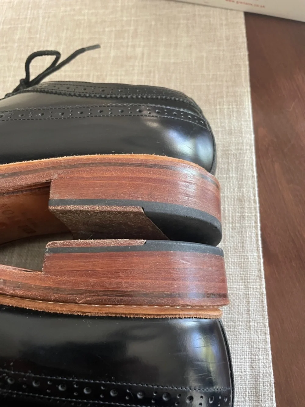 Grenson Sid Black Leather Cap Toe Derbys with Tan Welt UK Size 8G US Size 9